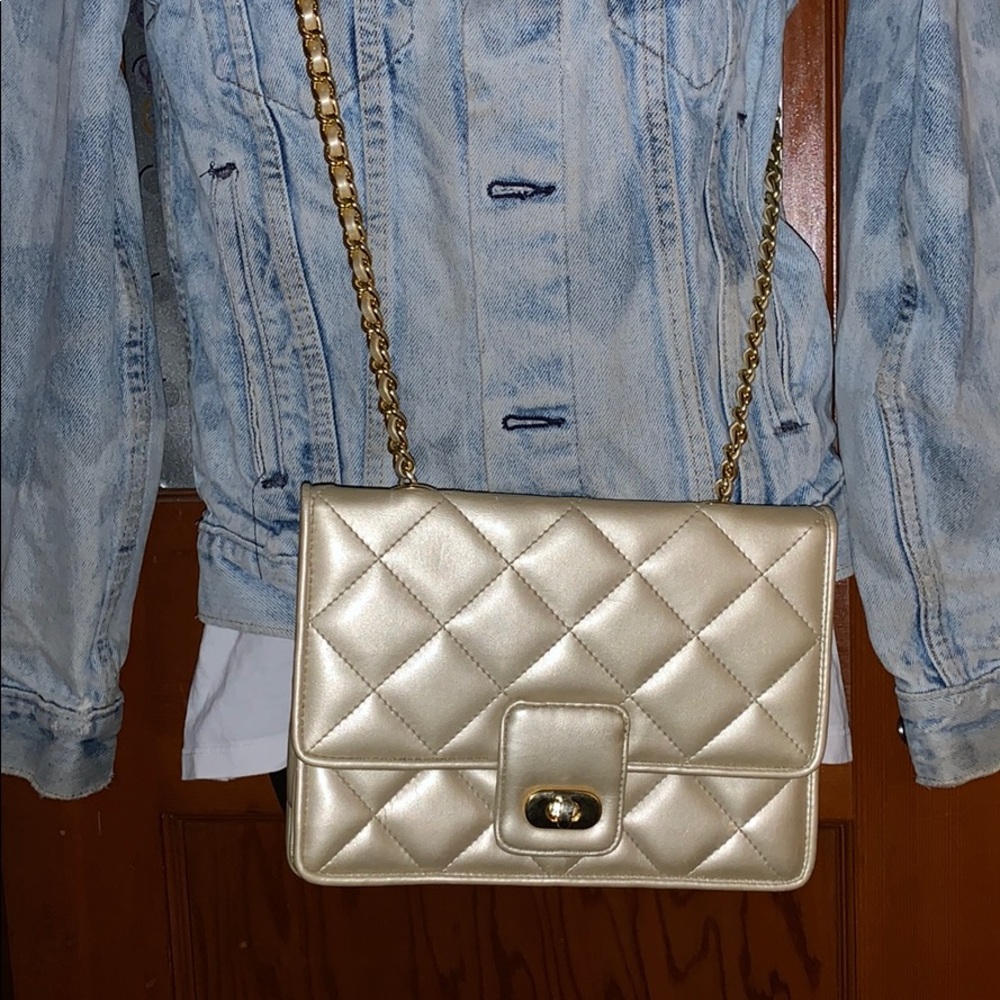 Quilted Cross Body Purse